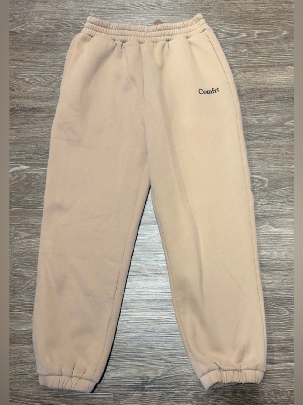 NWOT Cream Color Comfrt Sweatpants Size L